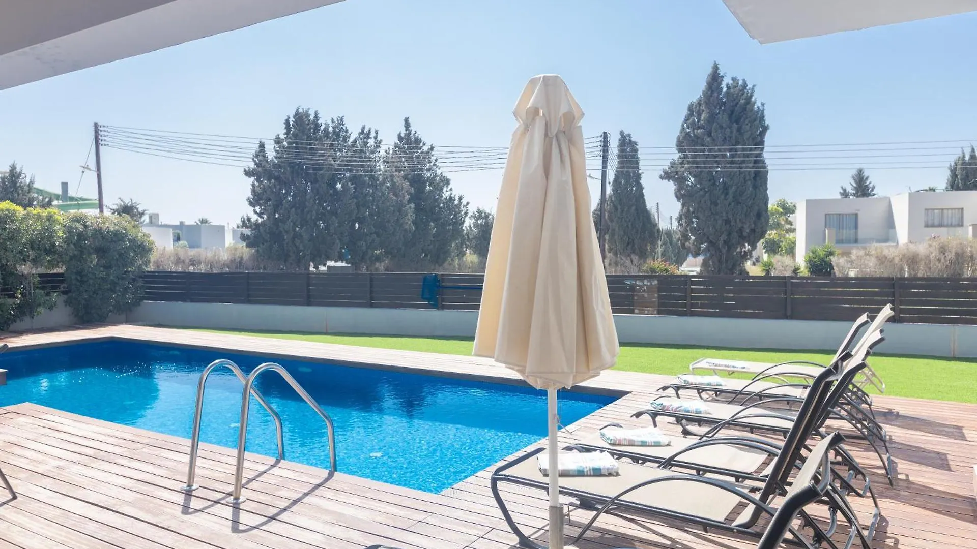 Sea Satin Villas - Ayia Napa Center