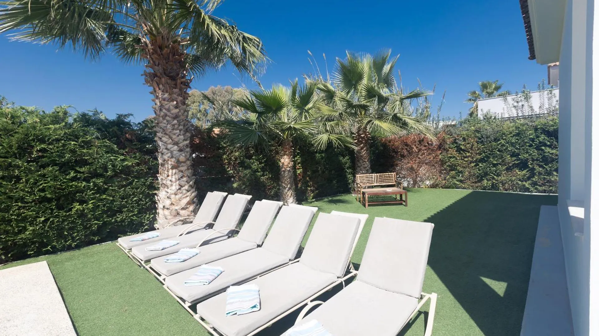 Sea Satin Villas - Ayia Napa Center